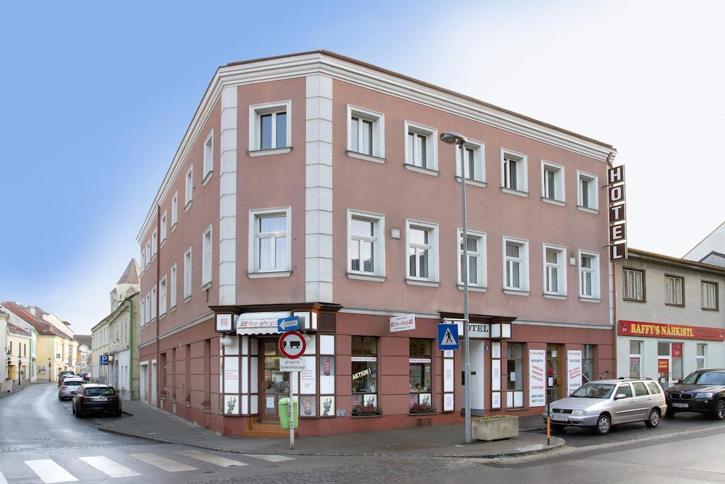 Zur Sonne Hotel 3*